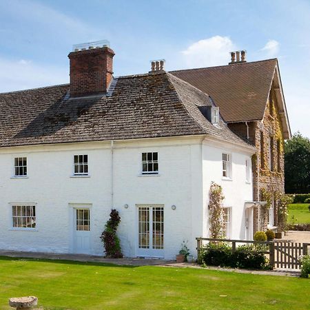 Overtown Manor Bed And Breakfast Суиндън Екстериор снимка