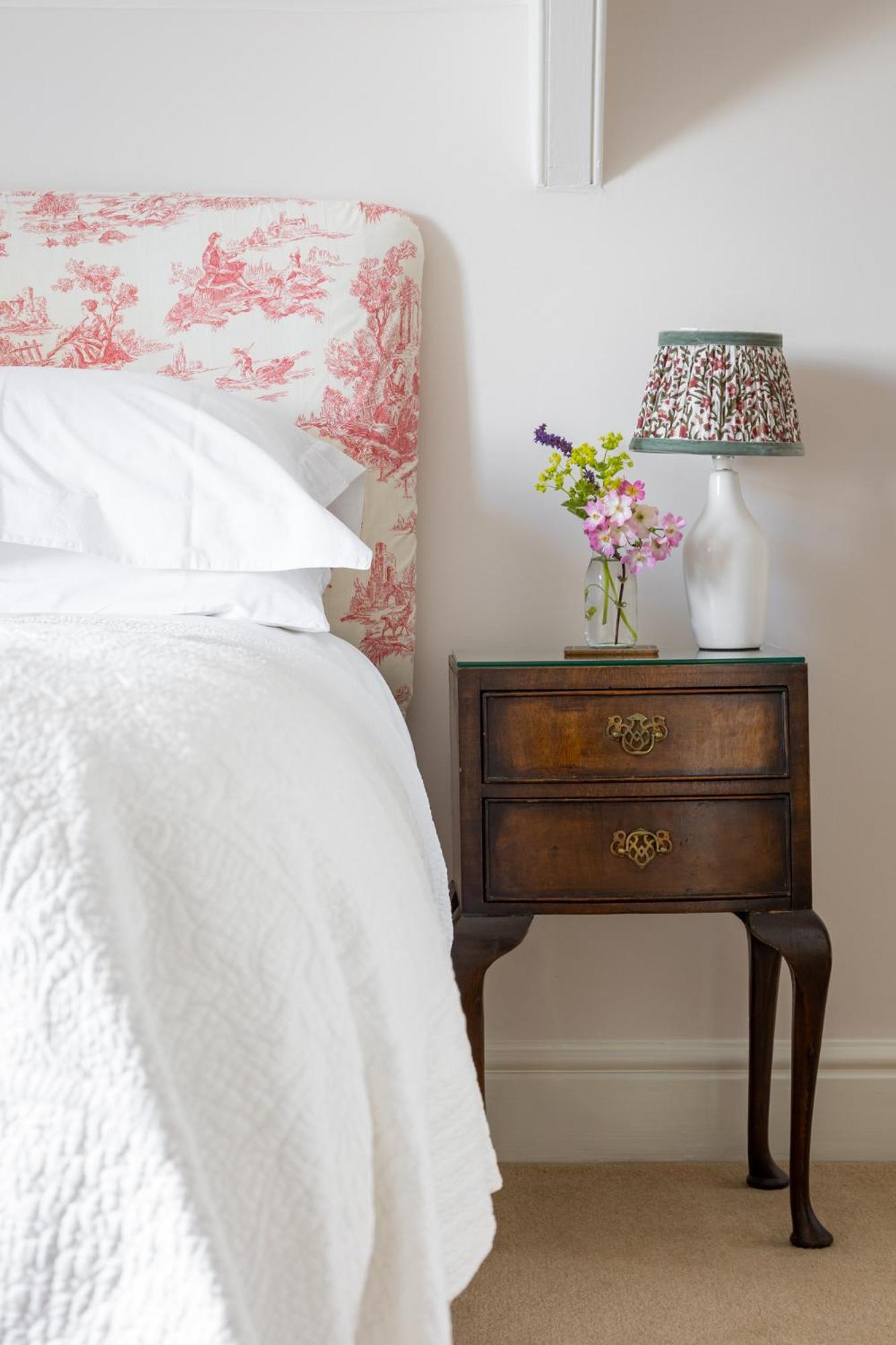 Overtown Manor Bed And Breakfast Суиндън Екстериор снимка