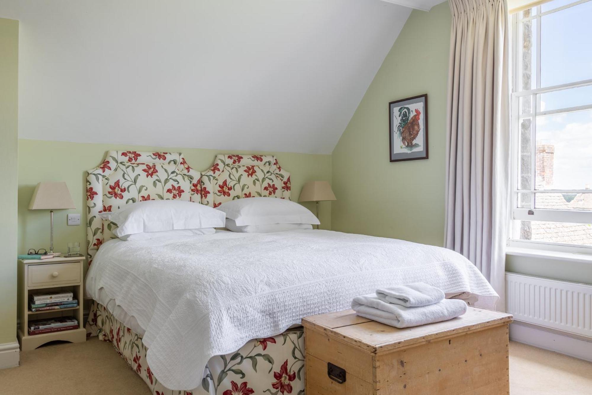 Overtown Manor Bed And Breakfast Суиндън Екстериор снимка