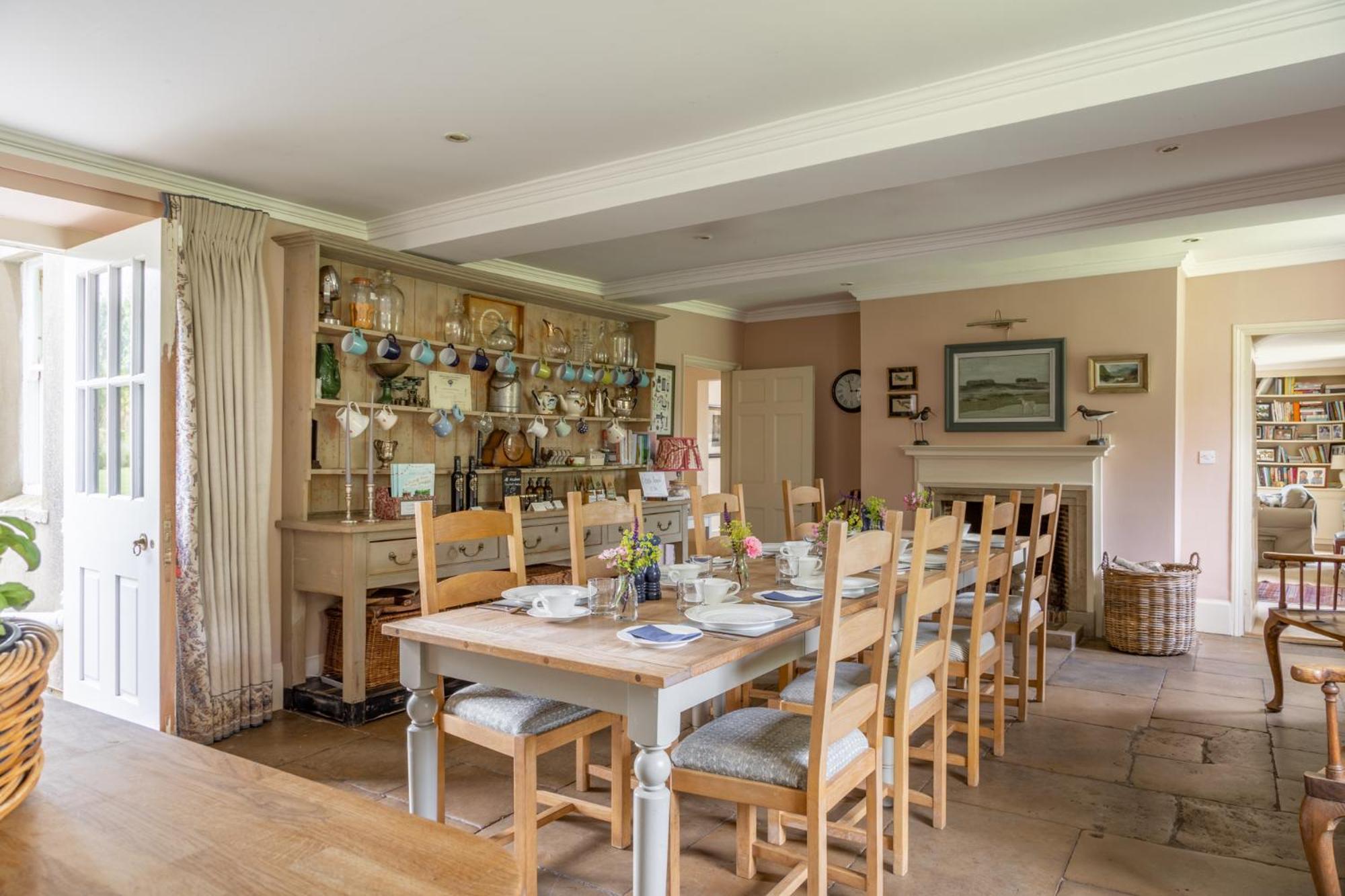 Overtown Manor Bed And Breakfast Суиндън Екстериор снимка